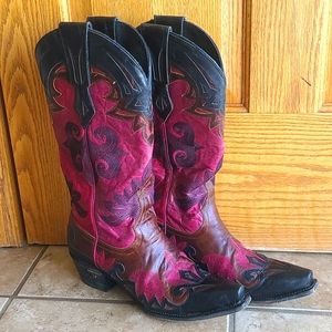 Lane Wing Tip Snip Toe Cowgirl Boots
